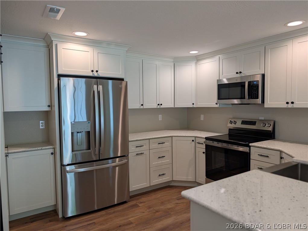 Coffman Bend #13 - Residential
