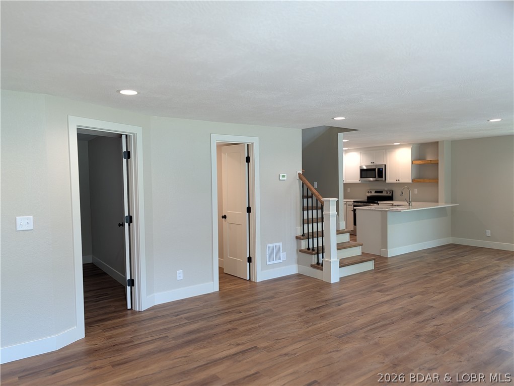 Coffman Bend #13 - Residential