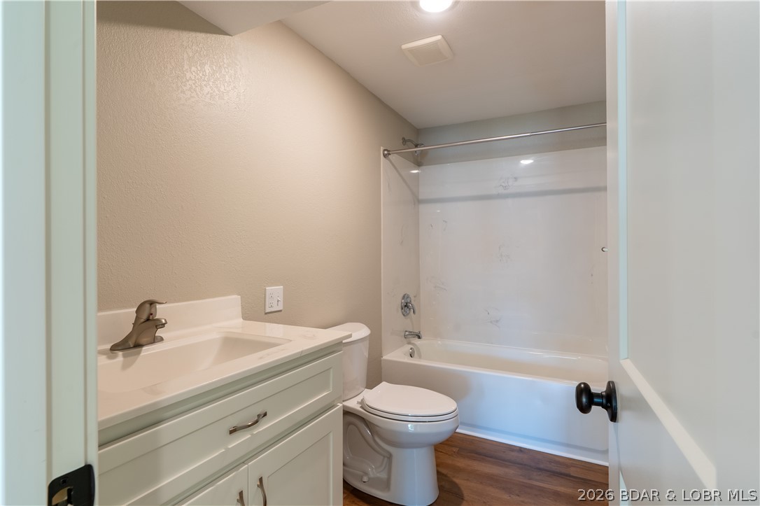 Coffman Bend #13 - Residential