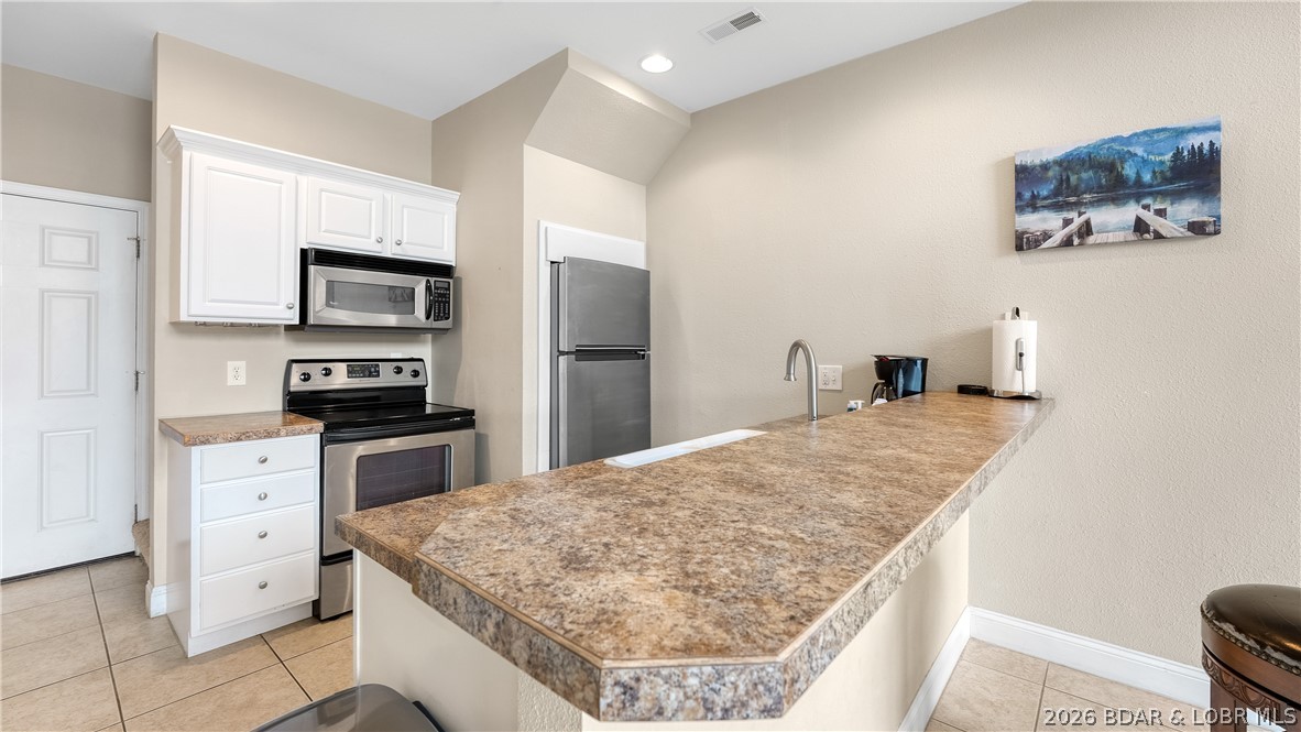 Cedar Heights Condominium - Residential