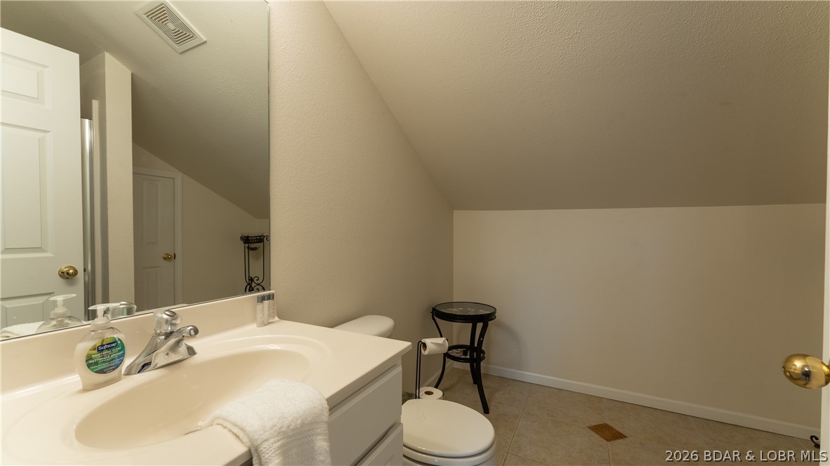 Cedar Heights Condominium - Residential