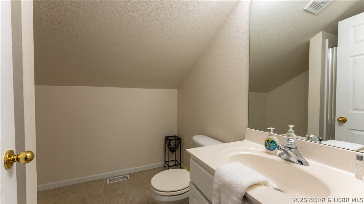 Cedar Heights Condominium - Residential