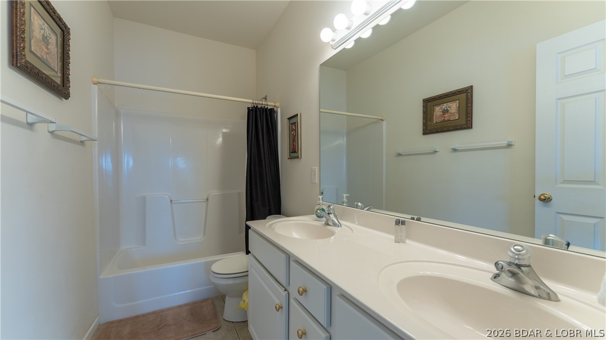 Cedar Heights Condominium - Residential