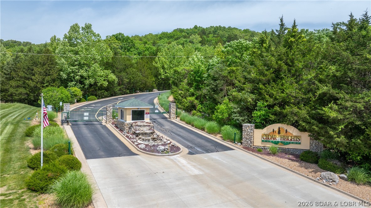 Cedar Heights Condominium - Residential