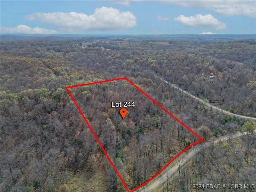 Picture waking up to the sounds of birds chirping, the gentle rustling of leaves, and the sun peeking through the trees, all from the comfort of your own backyard. The views are breathtaking, and the possibilities for this expansive property are endless. Whether you've been dreaming of a cozy retreat nestled in nature or a luxurious estate with all the bells and whistles, this is the place for you. The location is unbeatable. From fine dining to shopping, water sports to entertainment, there's never a dull moment. You'll always have something exciting to see or do just a stone's throw from your new home. It's the perfect blend of convenience and luxury, all wrapped up in one amazing package. So, why wait? This is your chance to claim your own piece of paradise and start living the life you've always dreamed of. This property is more than just land – it's an opportunity to create lasting memories, surround yourself with nature, and indulge in the ultimate luxury living experience. It's a chance to make your dreams a reality, and you won't want to miss out. Paradise awaits – are you ready to make it yours?