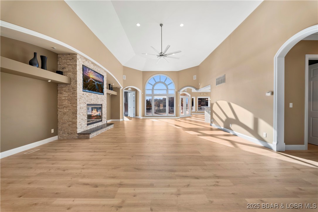 Forestridge Village At Shawnee - Residential