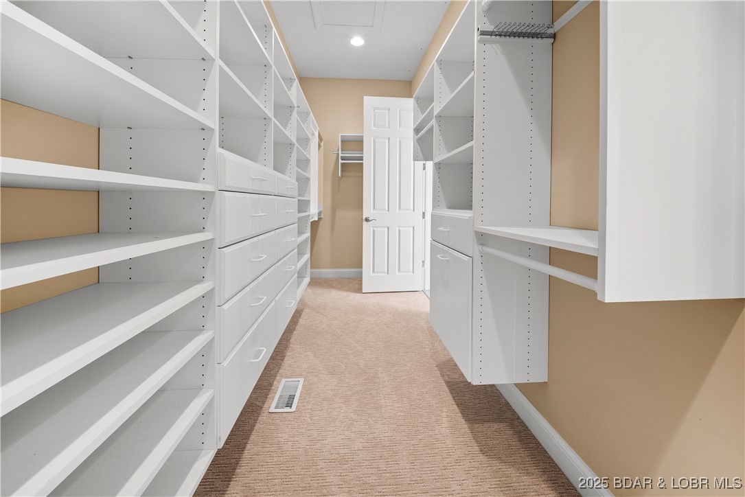 Forestridge Village At Shawnee - Residential