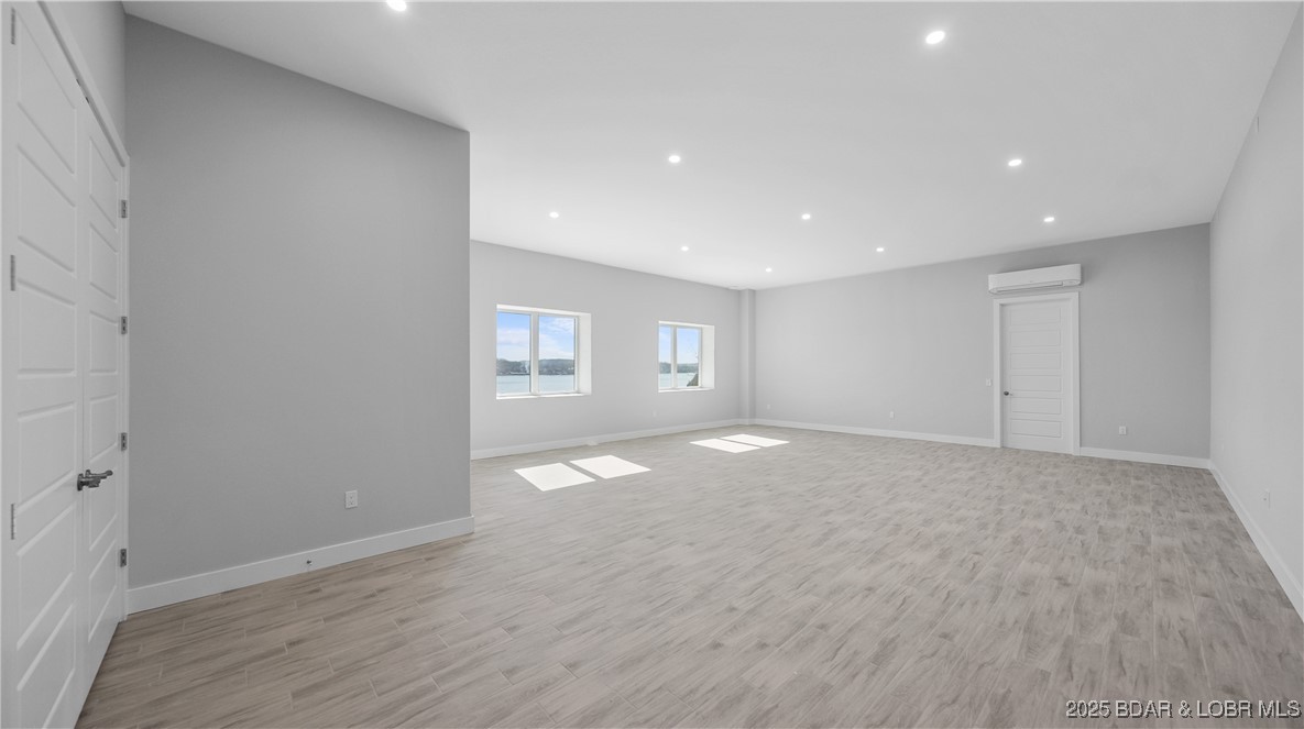 The Villages At Shawnee Bend - Residential