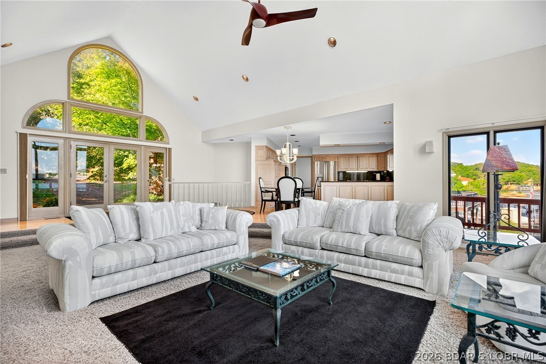Point Charles - Residential