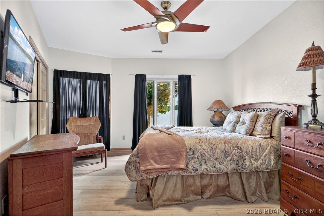Point Charles - Residential