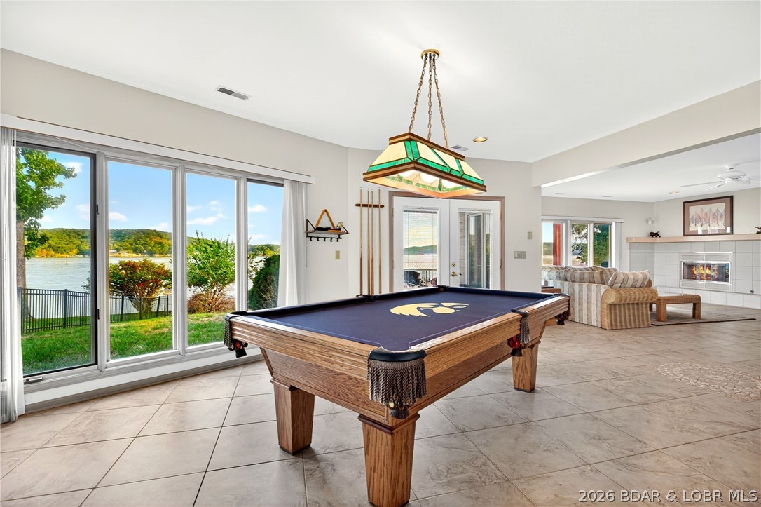 Point Charles - Residential