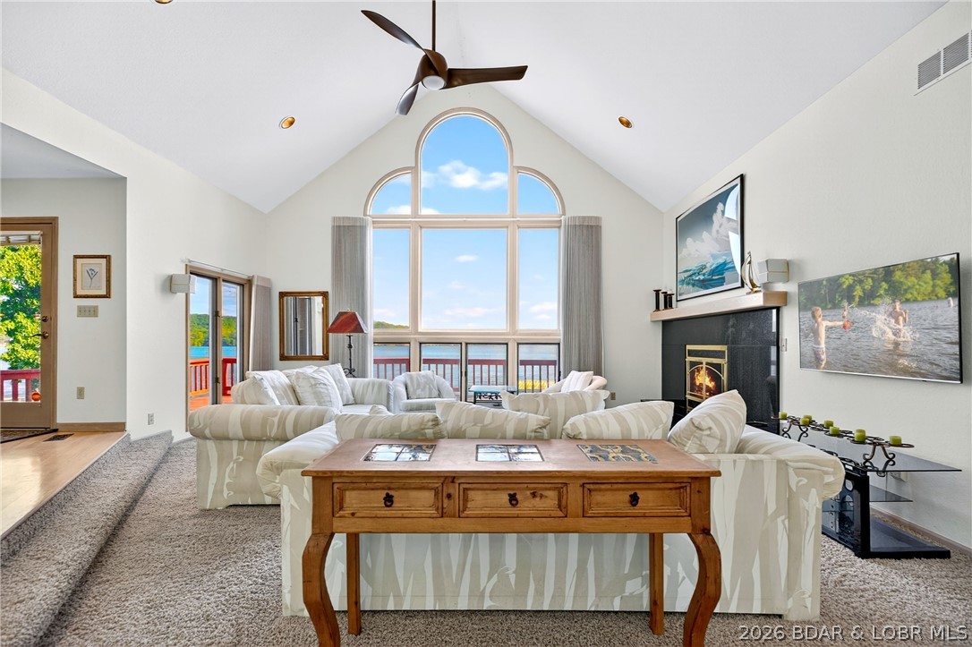 Point Charles - Residential