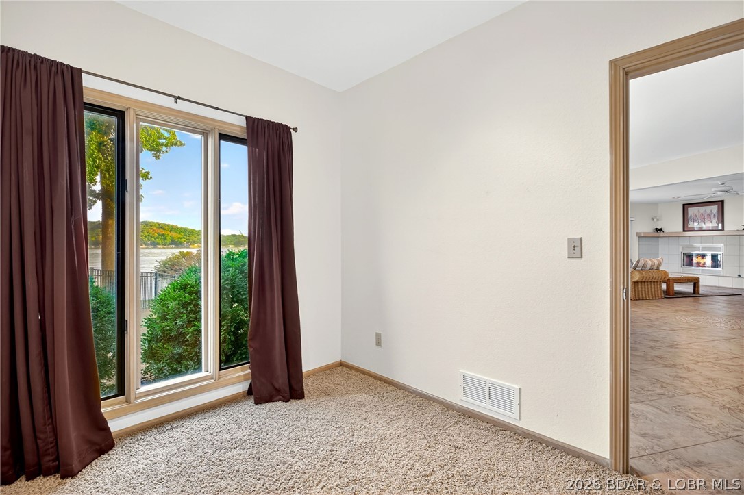 Point Charles - Residential
