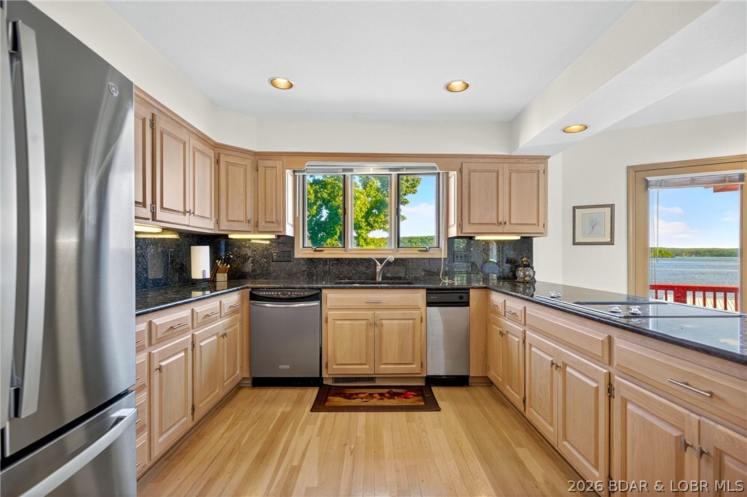 Point Charles - Residential