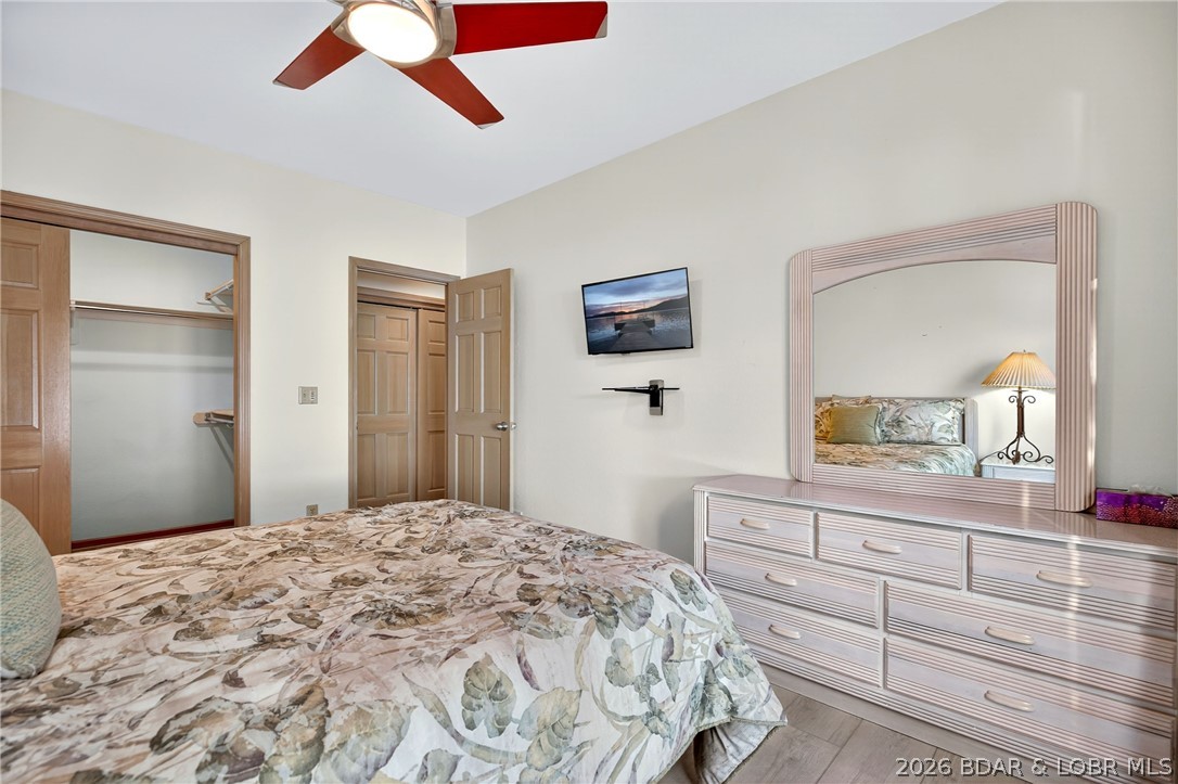 Point Charles - Residential