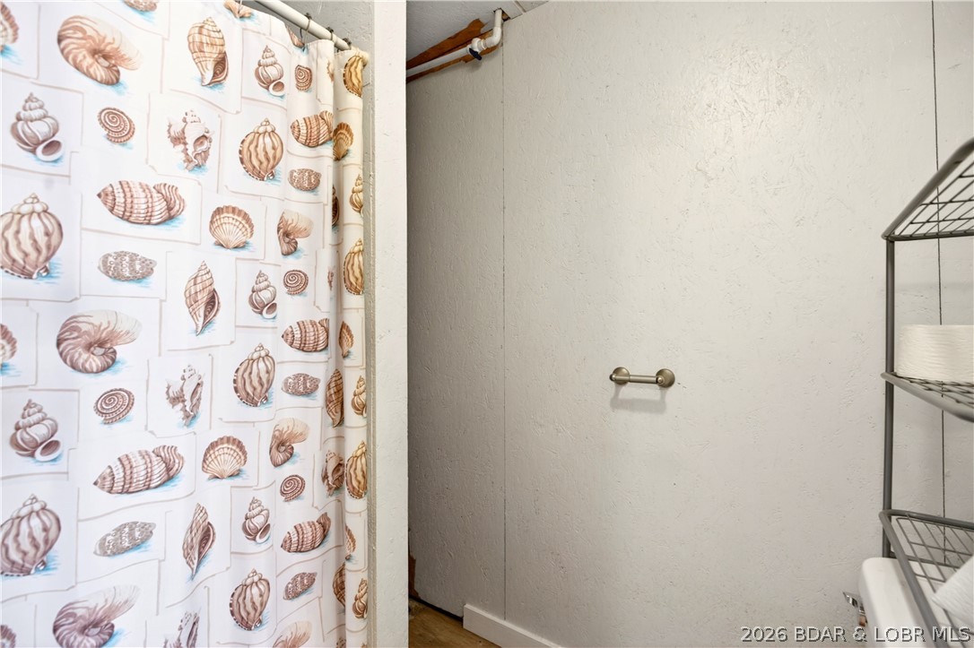 Jims Point - Residential