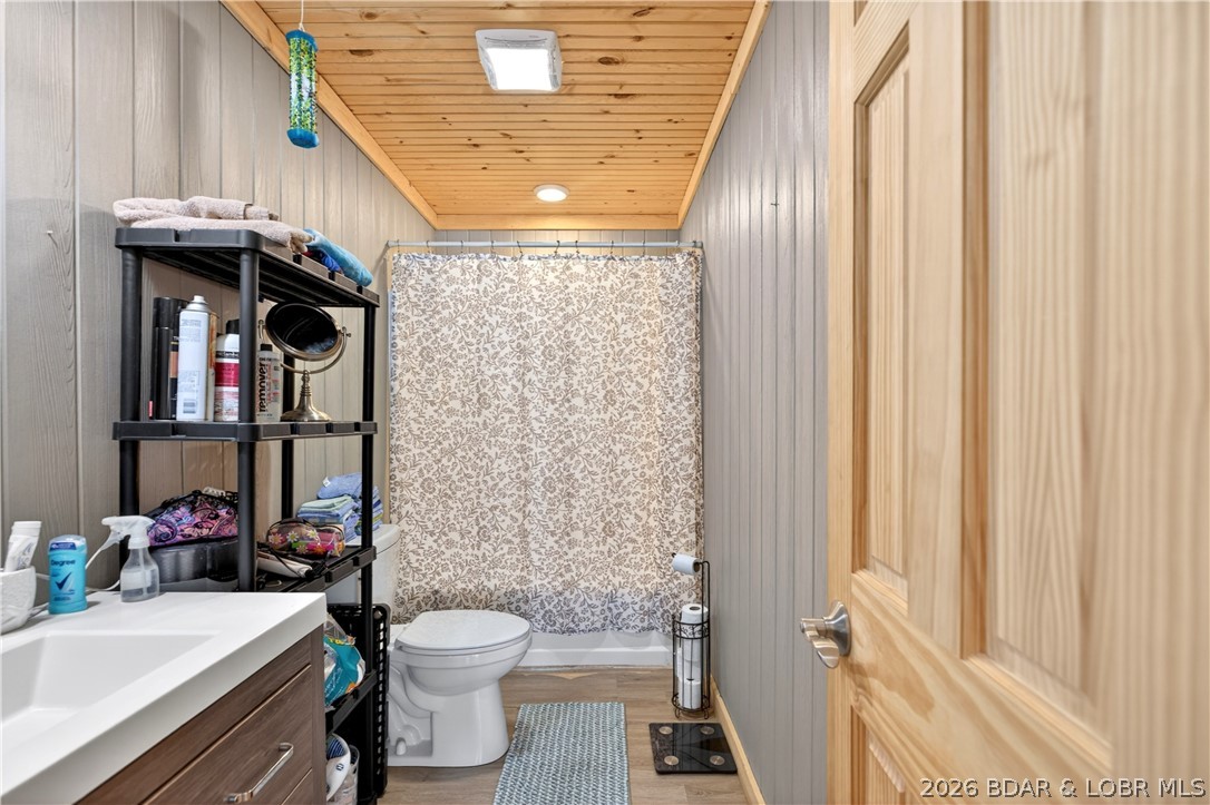 Jims Point - Residential