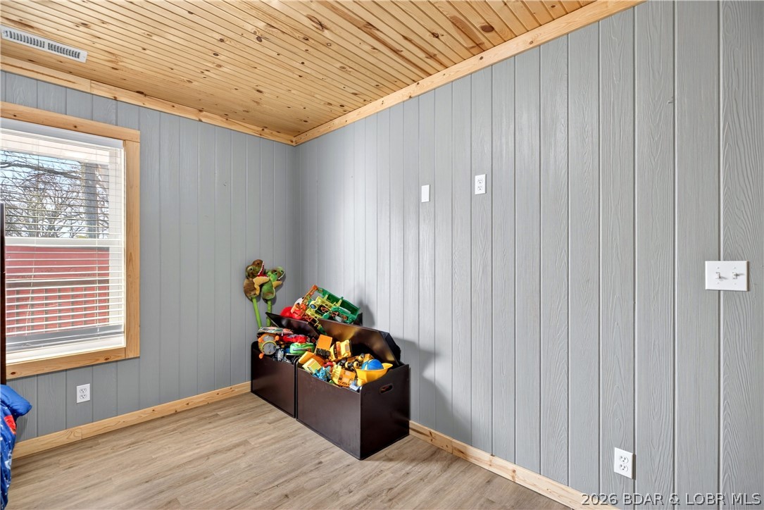 Jims Point - Residential