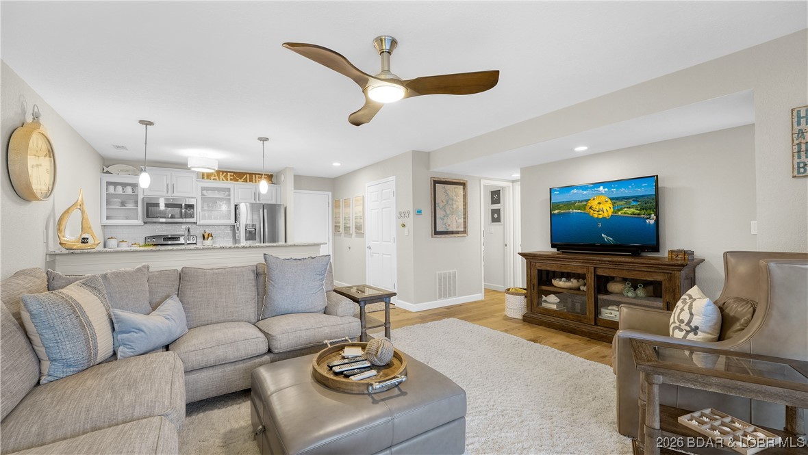 Indian Pointe Condominium - Residential