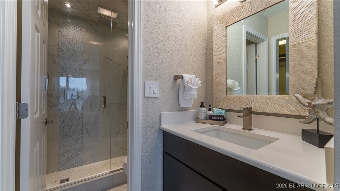 Indian Pointe Condominium - Residential