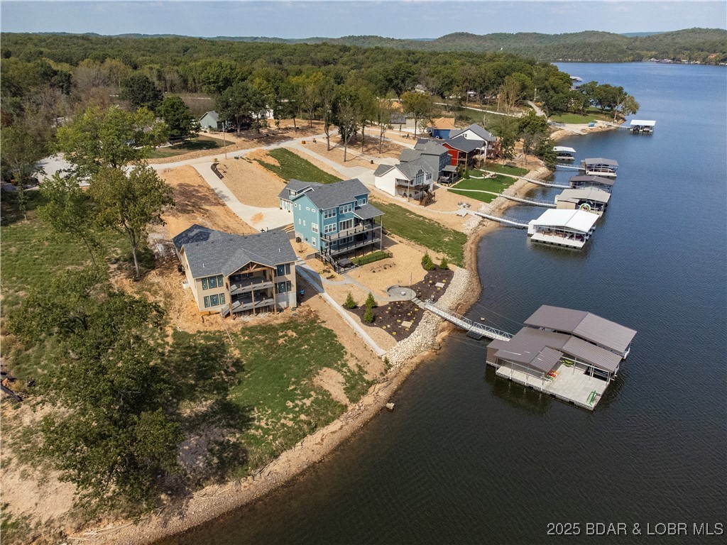 Shores of Eagle's View - Residential