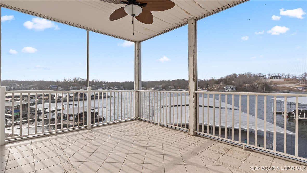 Newport Condominium - Residential