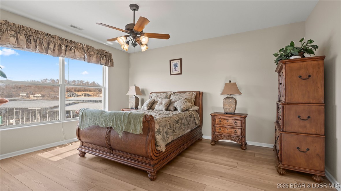 Newport Condominium - Residential