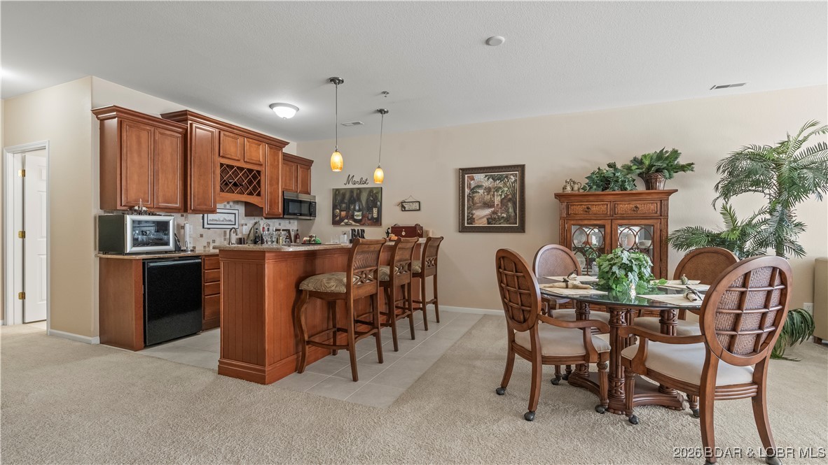 Newport Condominium - Residential