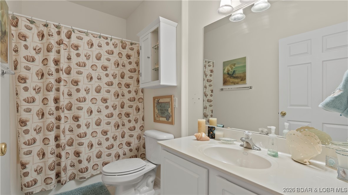 Newport Condominium - Residential
