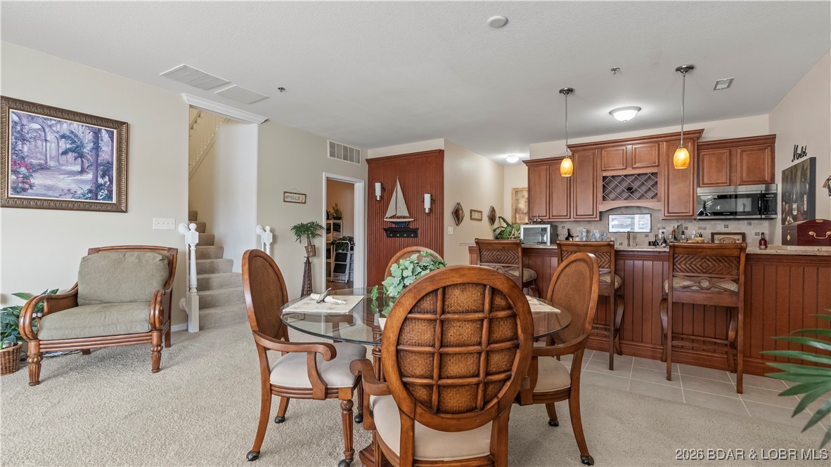 Newport Condominium - Residential