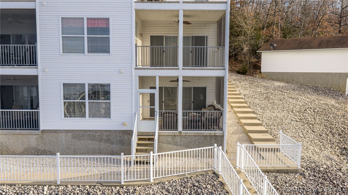 Newport Condominium - Residential