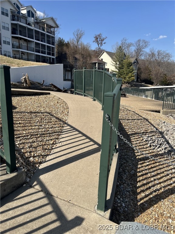 Kaiser, Missouri 65047, United States, 4 Bedrooms Bedrooms, ,3 BathroomsBathrooms,Residential,Active,86987