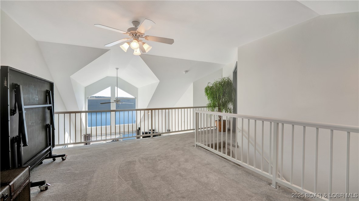 Kaiser, Missouri 65047, United States, 4 Bedrooms Bedrooms, ,3 BathroomsBathrooms,Residential,Active,86987