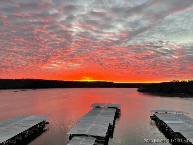 Kaiser, Missouri 65047, United States, 4 Bedrooms Bedrooms, ,3 BathroomsBathrooms,Residential,Active,86987