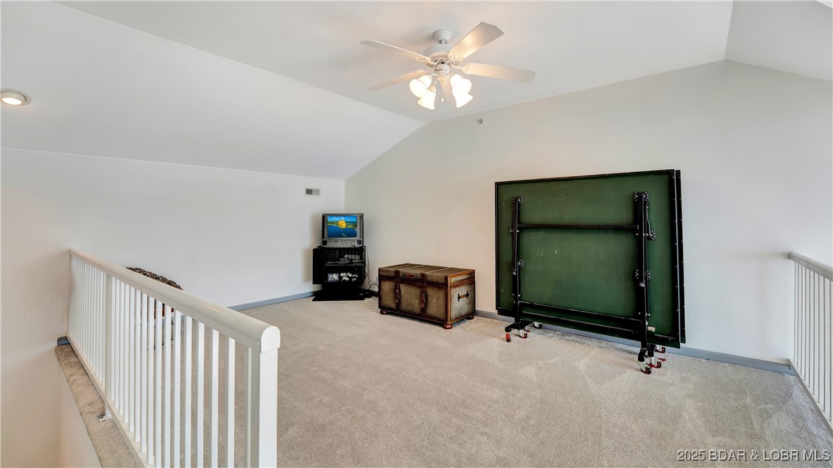 Kaiser, Missouri 65047, United States, 4 Bedrooms Bedrooms, ,3 BathroomsBathrooms,Residential,Active,86987