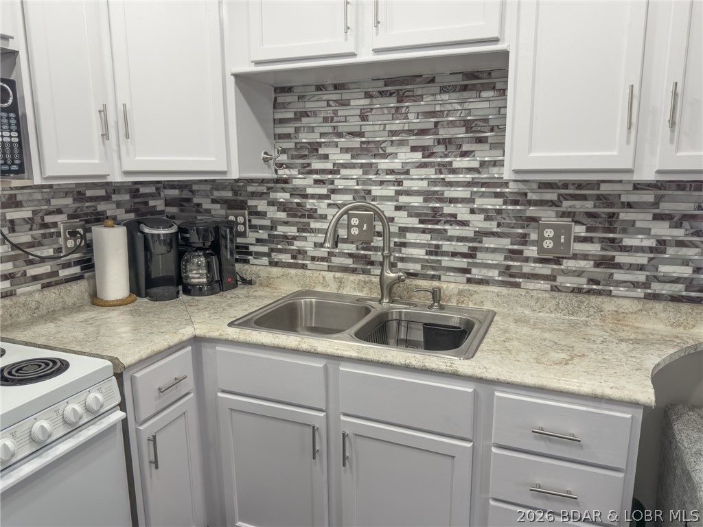 Oak Knoll Estates - Residential