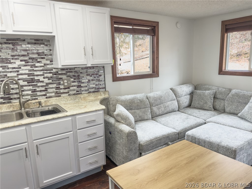 Oak Knoll Estates - Residential