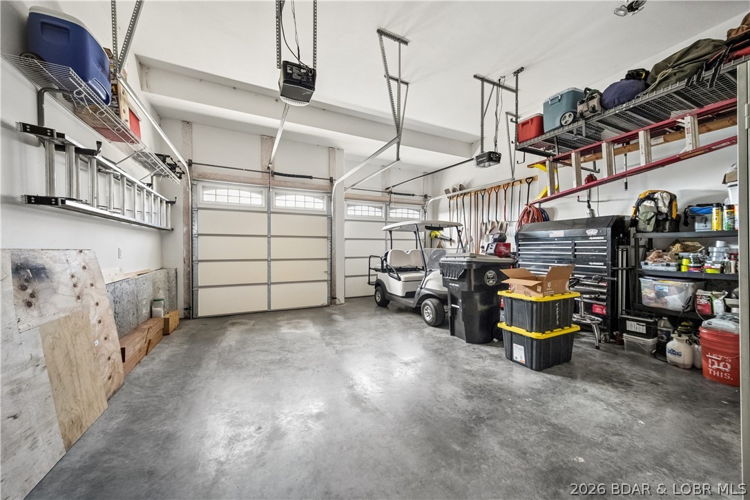 Kahala Estates - Residential