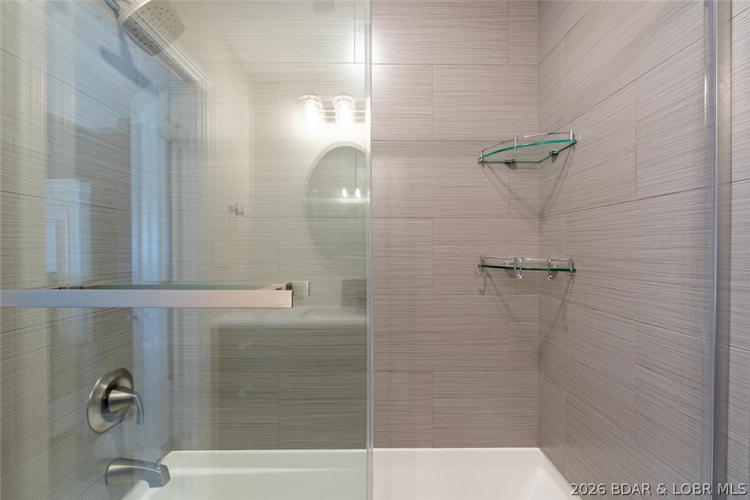 Imperial Point - Residential