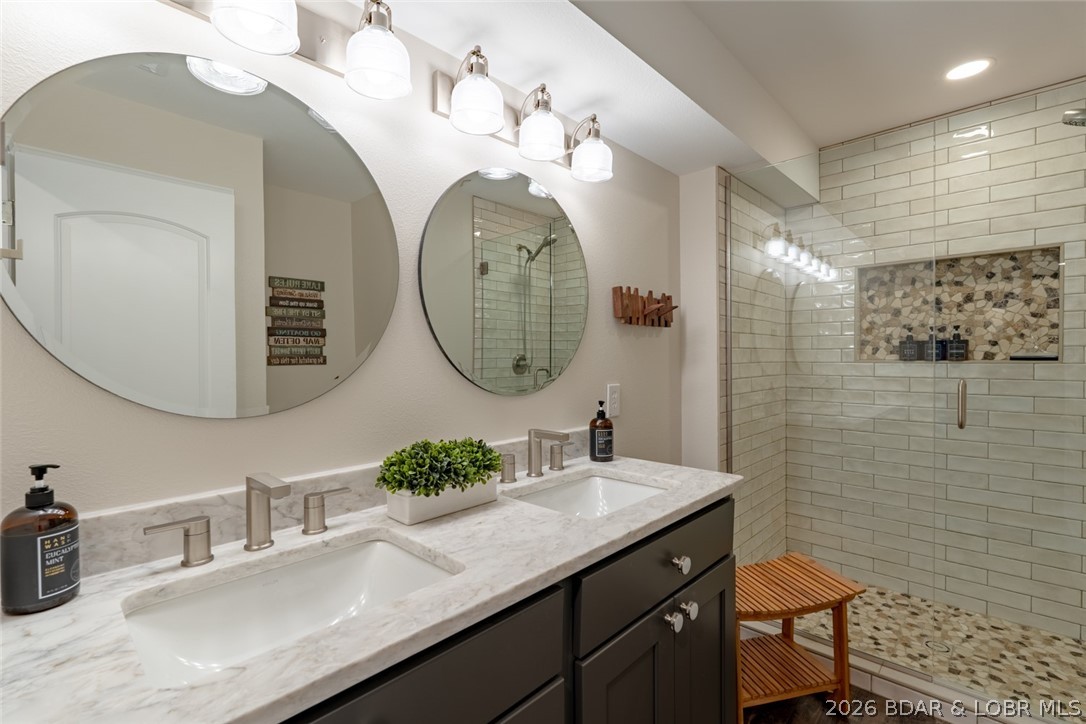 Imperial Point - Residential