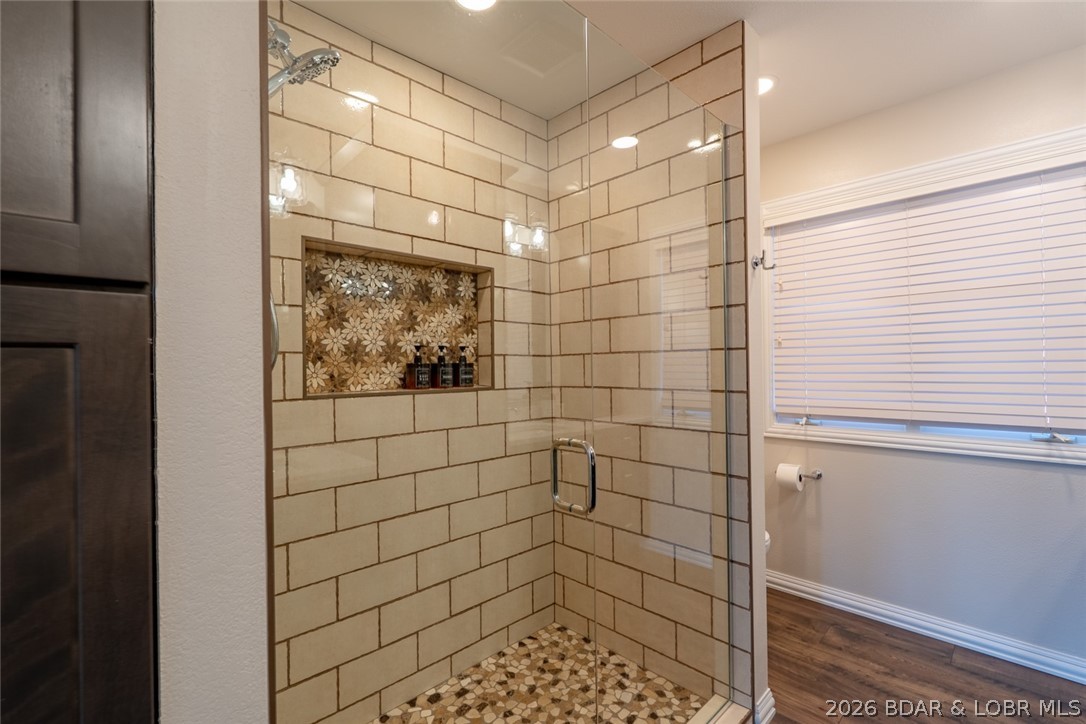 Imperial Point - Residential