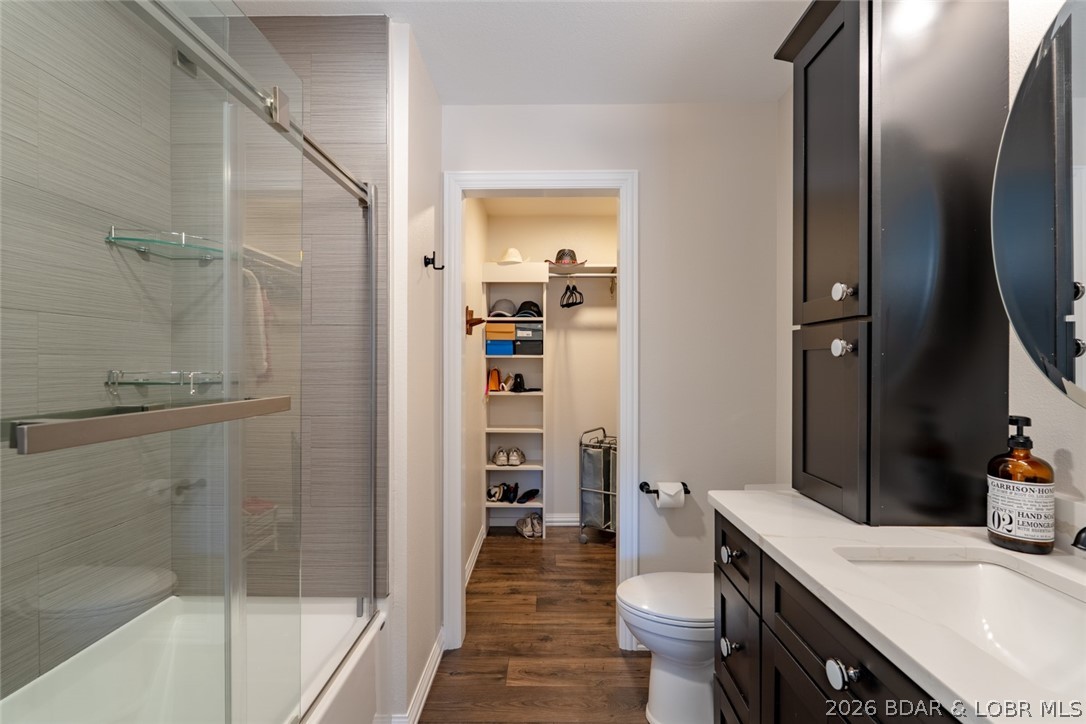 Imperial Point - Residential