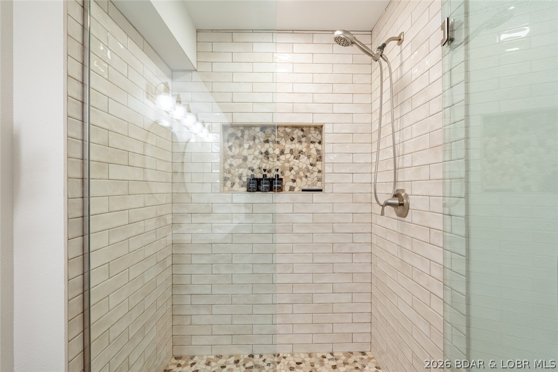 Imperial Point - Residential