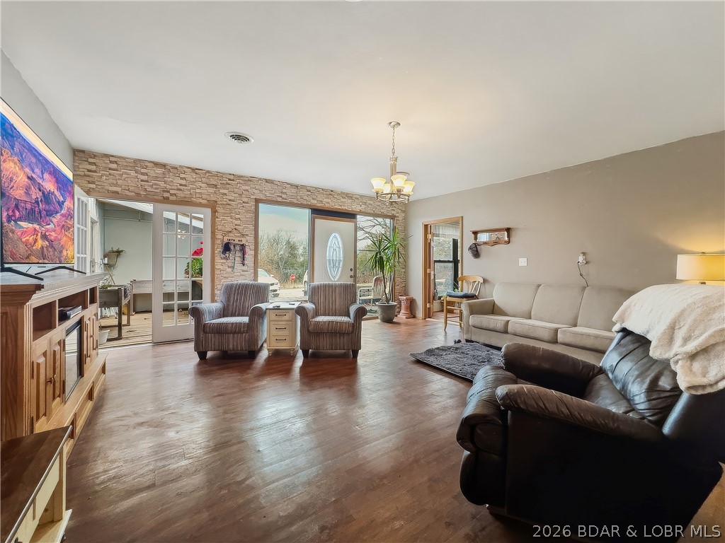 Gravois Height - Residential