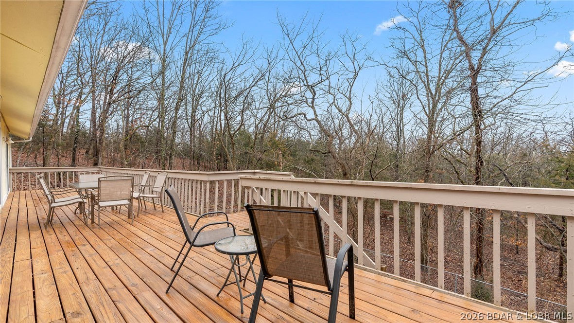 Four Seasons - Residential