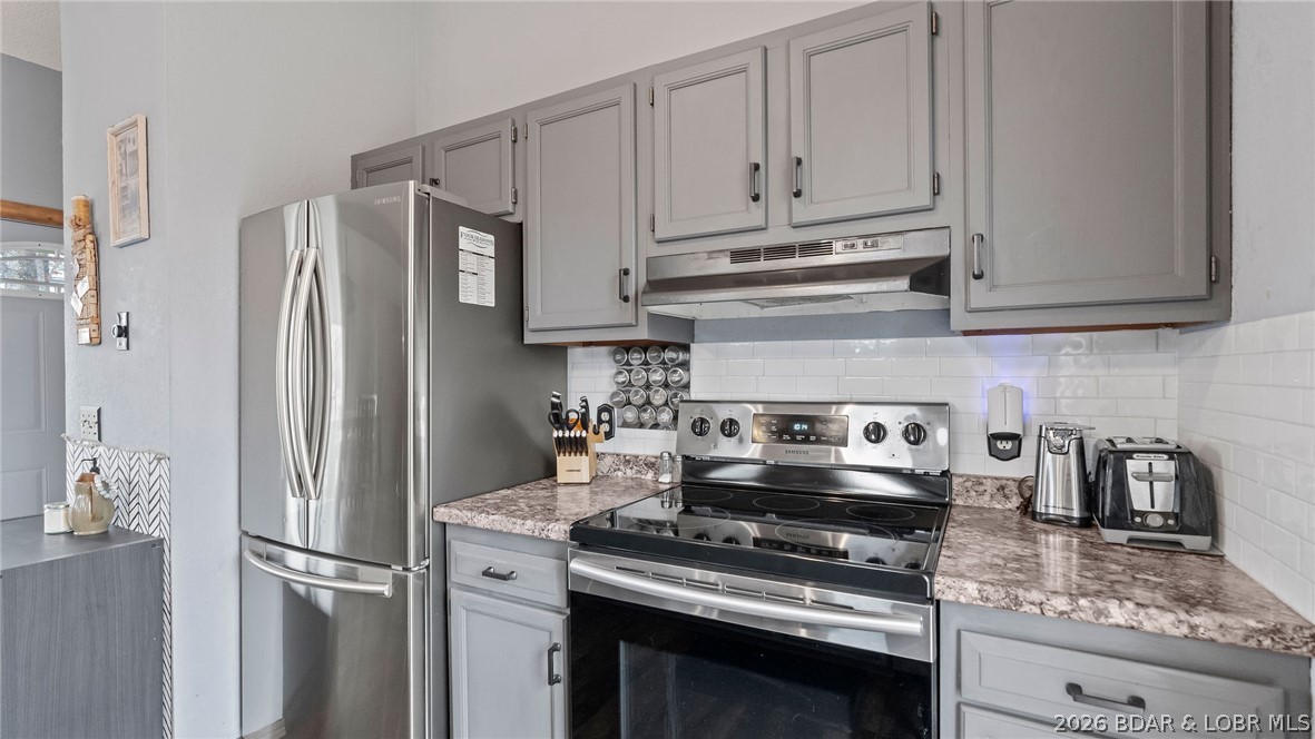 Four Seasons - Residential