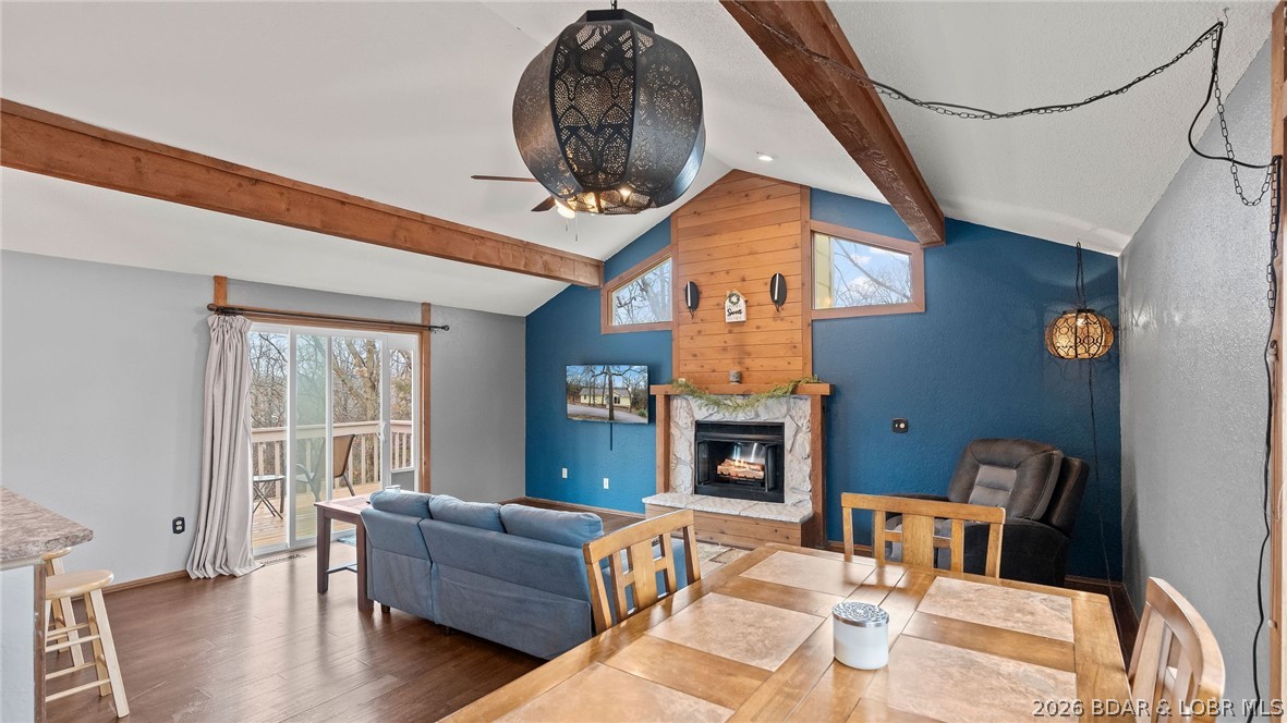 Four Seasons - Residential