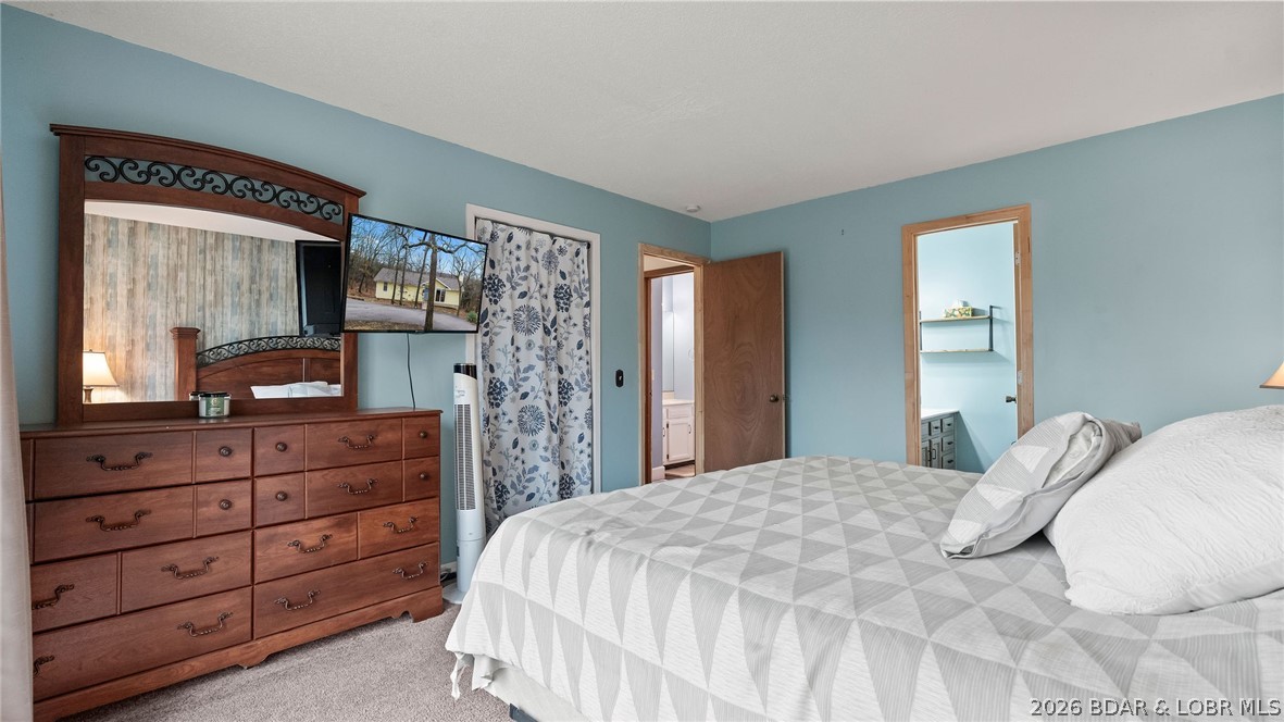 Four Seasons - Residential