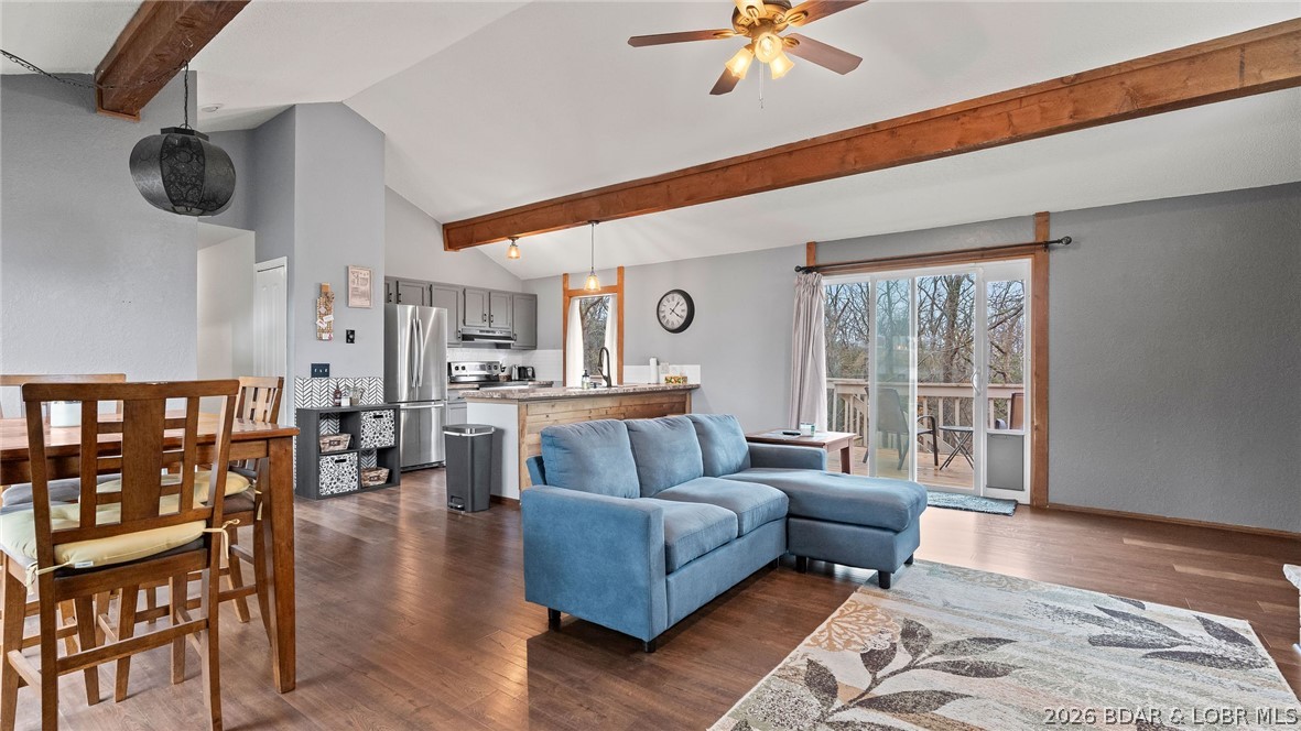 Four Seasons - Residential