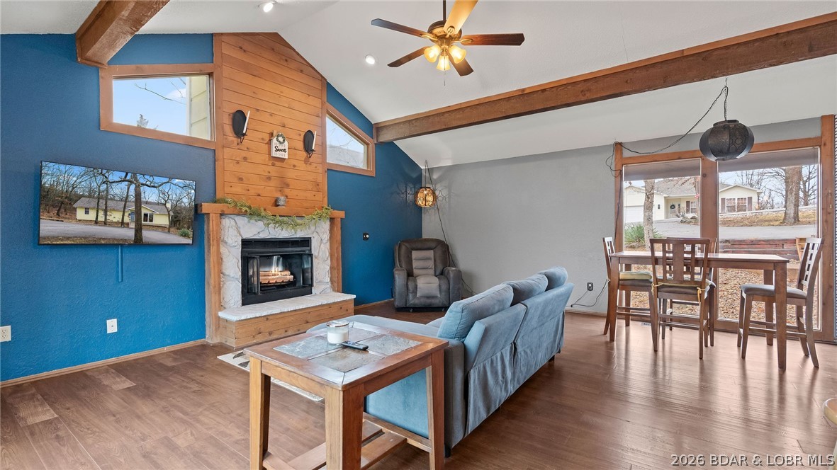 Four Seasons - Residential